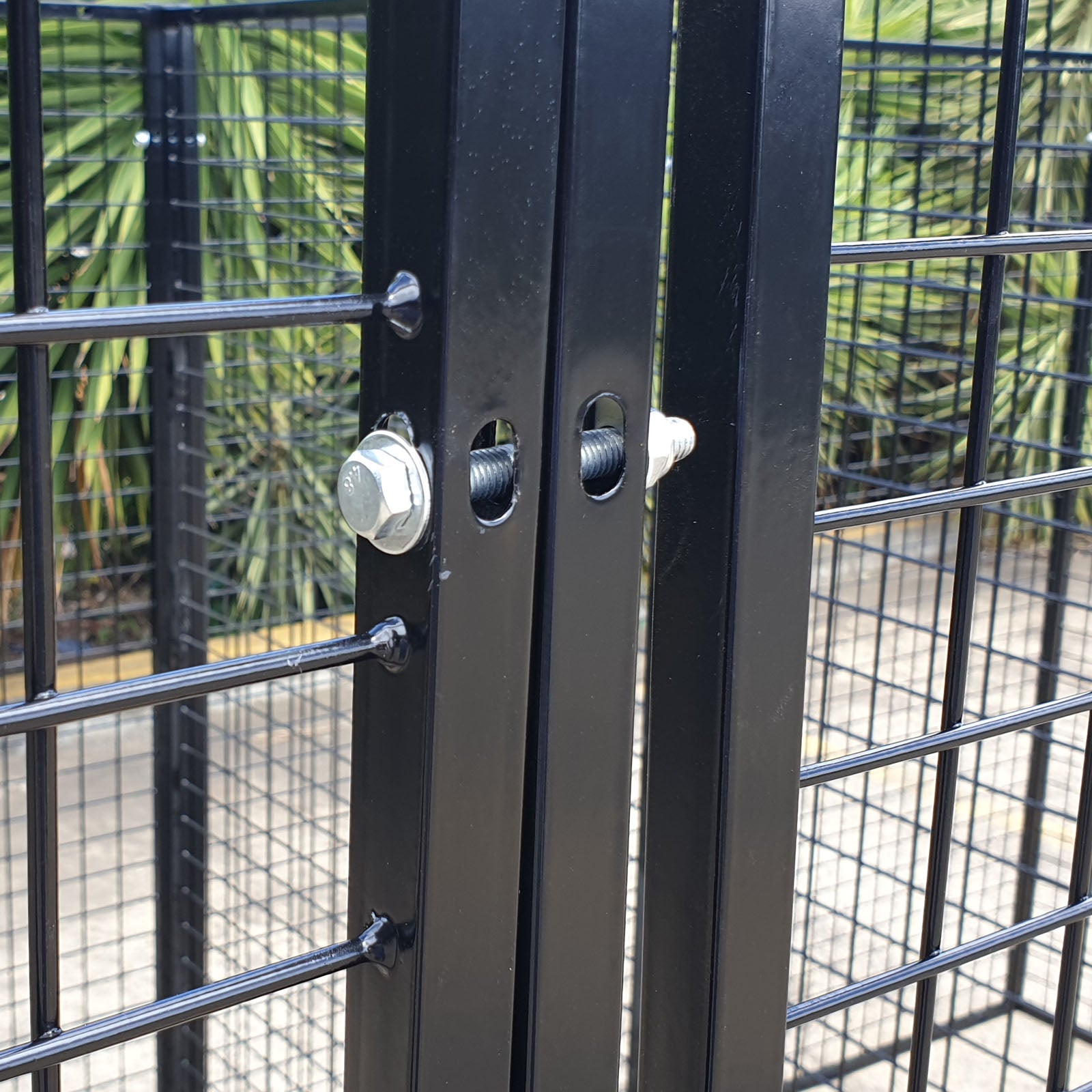 Wire pet best sale enclosure