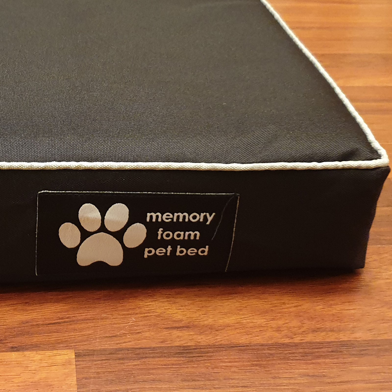 Memory foam clearance waterproof dog bed
