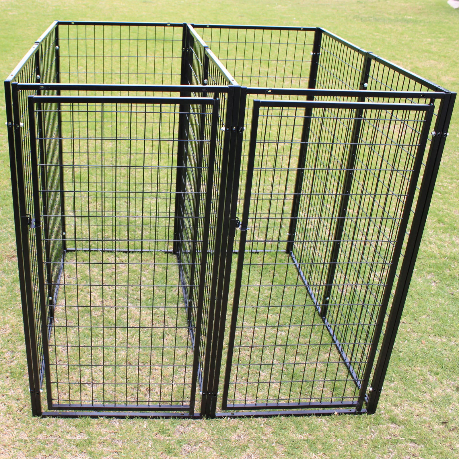 Used dog pens 2025